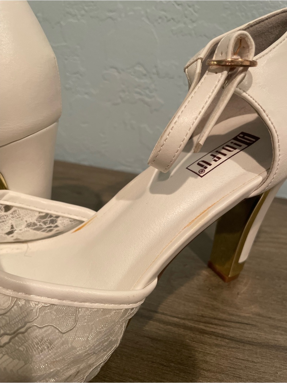 Women's Ivory Lace Platform Heel Formal Sandals with Ankle Strap - Picture 4 of 8